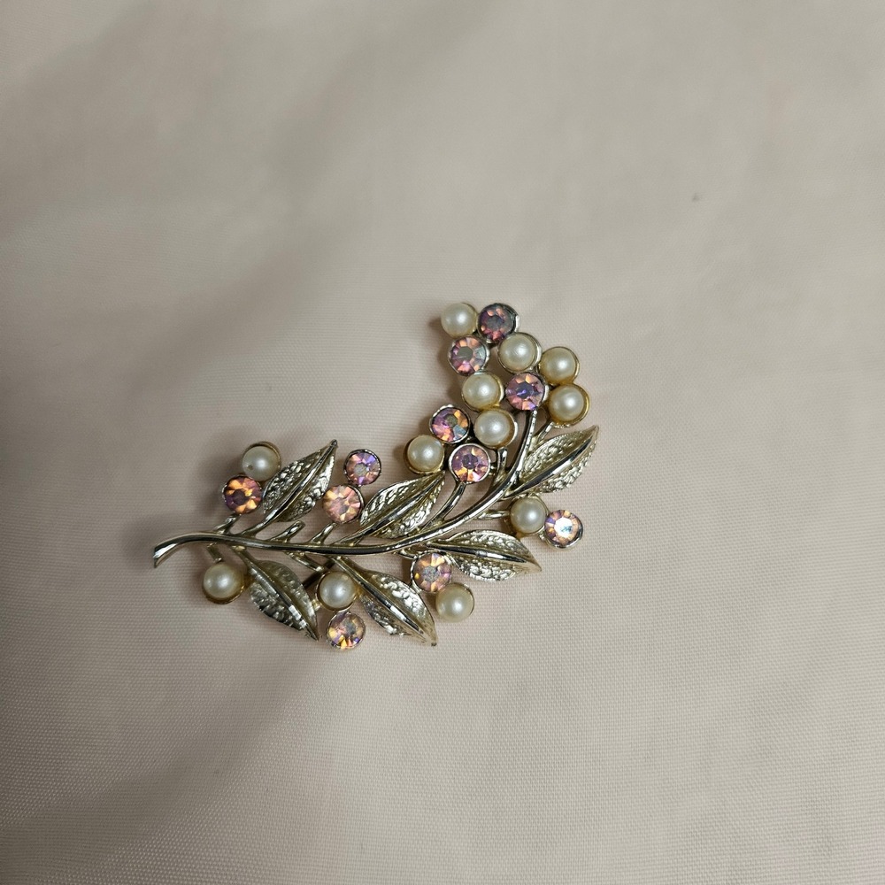 Vintage Coro Aurora Borealis Rhinestone Faux Pearl Leaf Branch Brooch Pin Silver